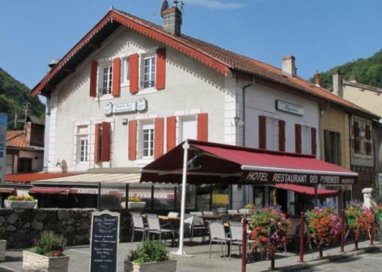 Petit Village Authentique Mauleon-Barousse Exterior photo